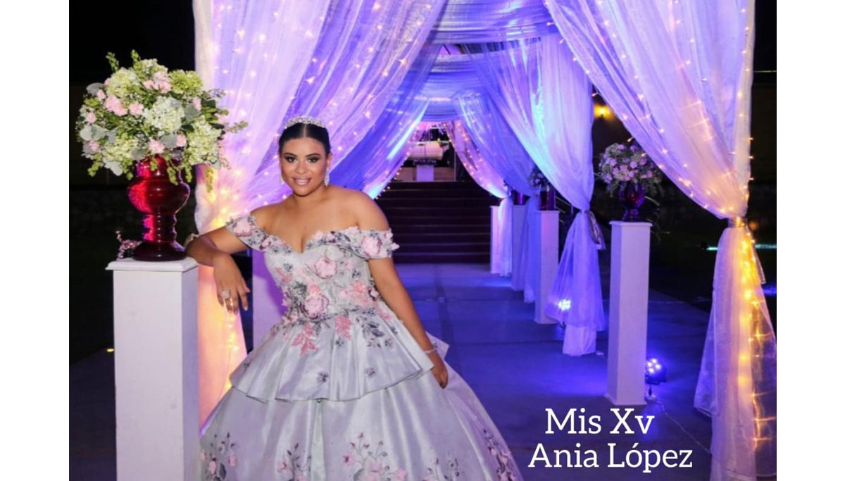 Ania-y-su-inolvidable-fiesta-de-Xv-Añ Ania-y-su-inolvidable-fiesta-de-Xv-Añ