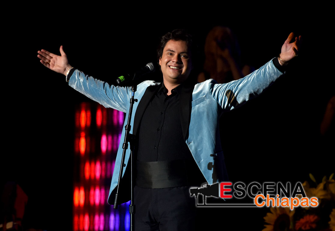 Una noche para recordar, el concierto de Manuel José en Tuxtla